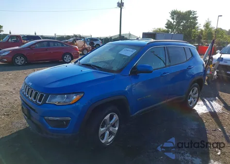 2018 Jeep Compass Latitude 4X4 z USA, uszkodzony, nr VIN 3C4NJDBB9JT314999